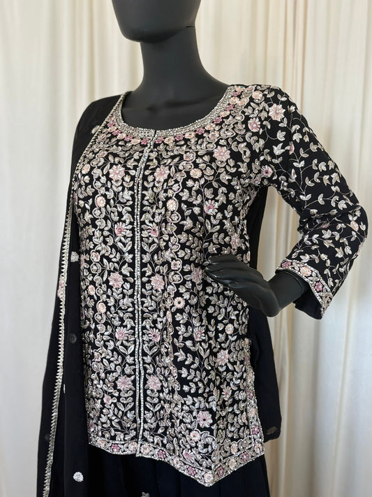 Jasmin Black Sharara
